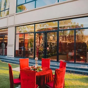 https://fortune-park-boulevard.hotelsdelhi.org