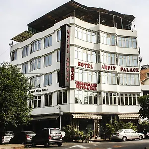 https://arpit-palace.hotelsdelhi.org